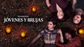 Jóvenes brujas: Nueva hermandad (2020)